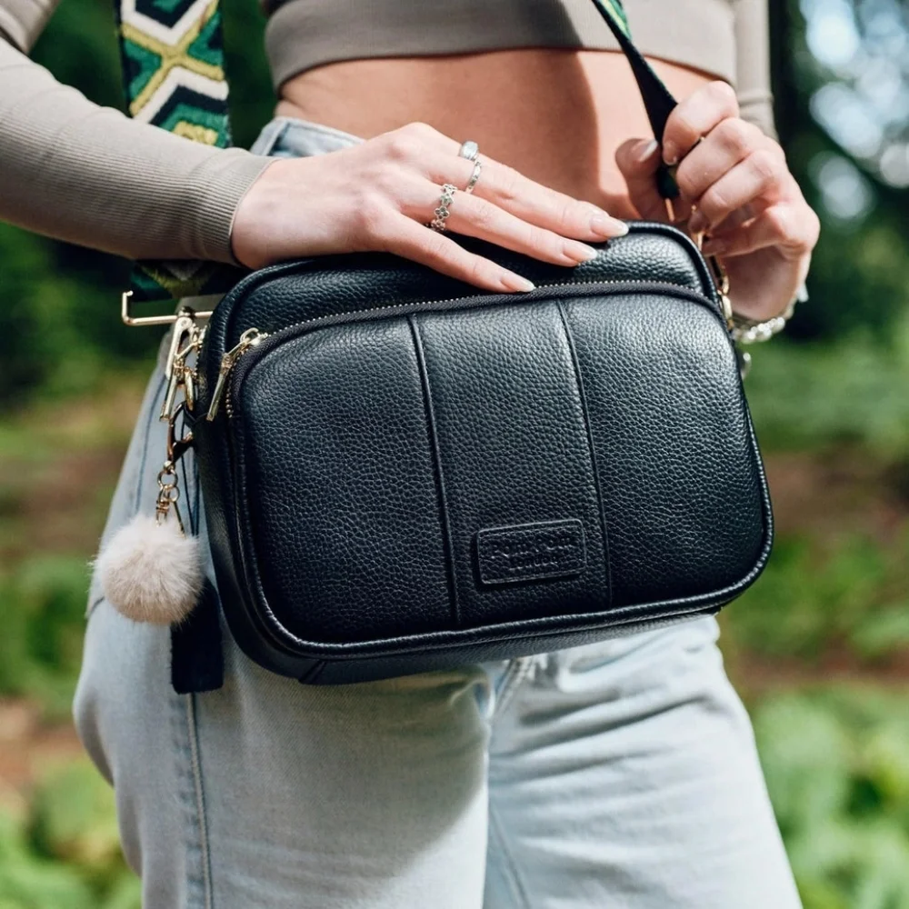 Pom Pom London City Slim Bag Black Leather Strap Purse - Picture 3 of 6
